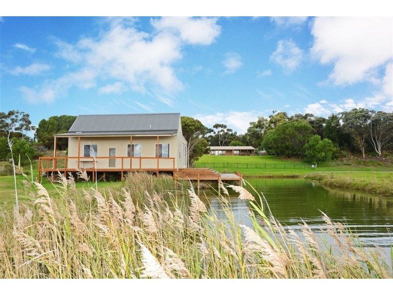 575 Randell Road, Hindmarsh Island SA 5214