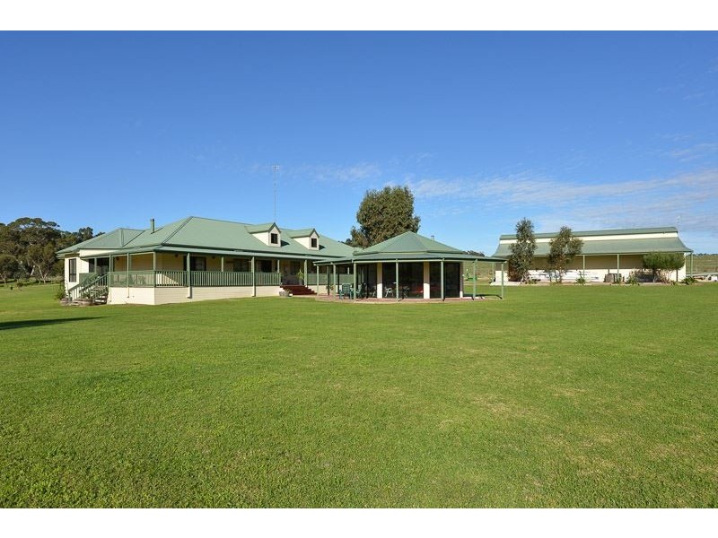 49 Swains Crossing Road, Victor Harbor SA 5211
