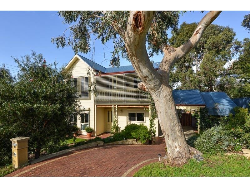 10 Hillview Road, Victor Harbor SA 5211