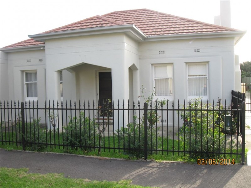 29 Acraman Street, Victor Harbor SA 5211