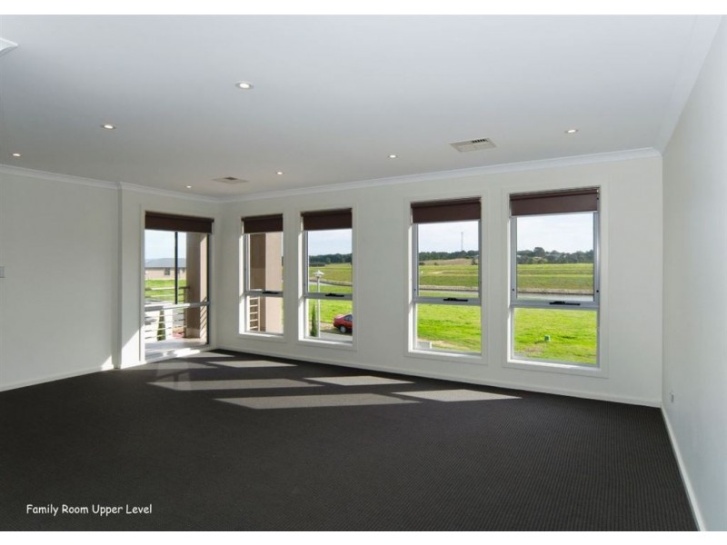 9 Blanche Parade, Hindmarsh Island SA 5214