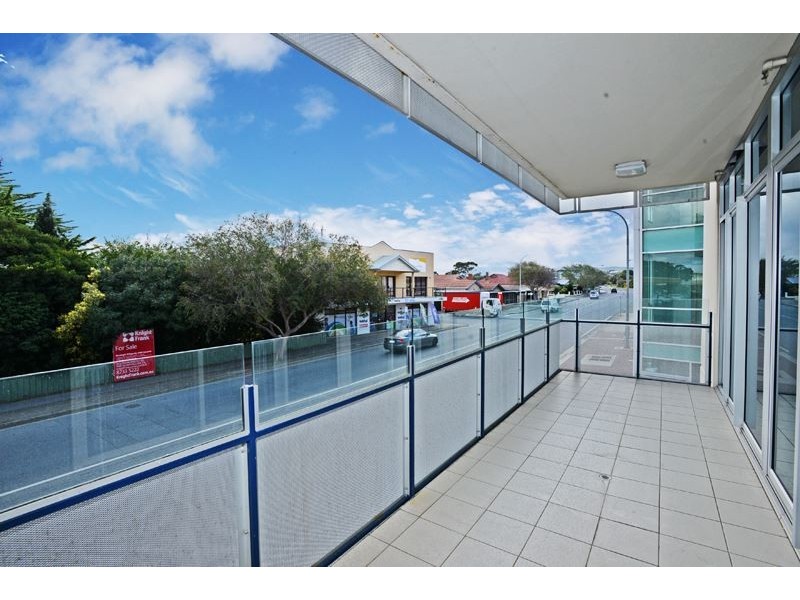 212/162 Hindmarsh Road, Victor Harbor SA 5211