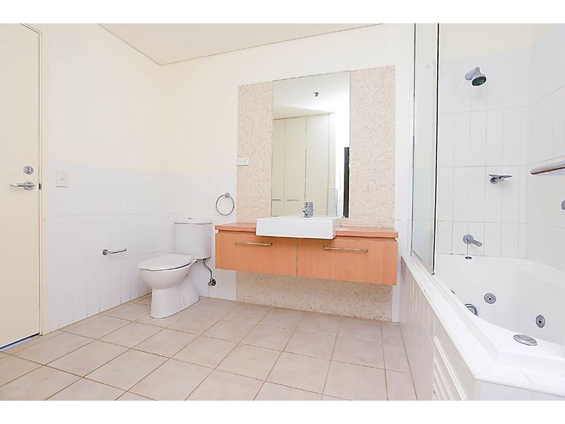 212/162 Hindmarsh Road, Victor Harbor SA 5211