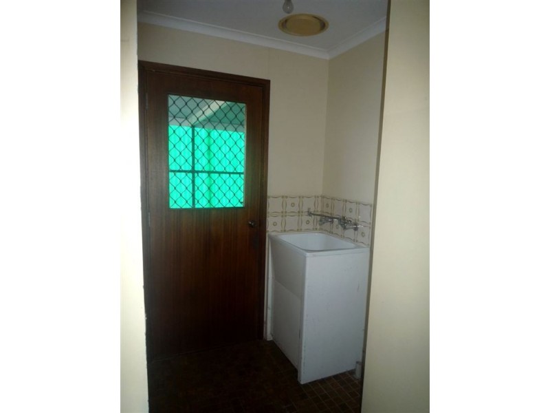 24 Graham Street, Victor Harbor SA 5211