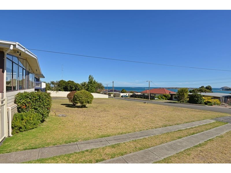 8 Tyrone Street, Mccracken SA 5211