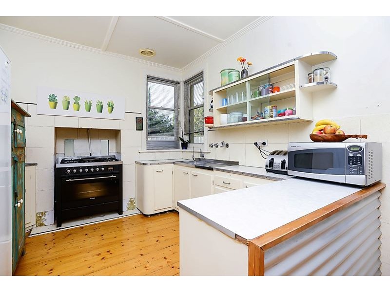 2 Churchill Road, Victor Harbor SA 5211