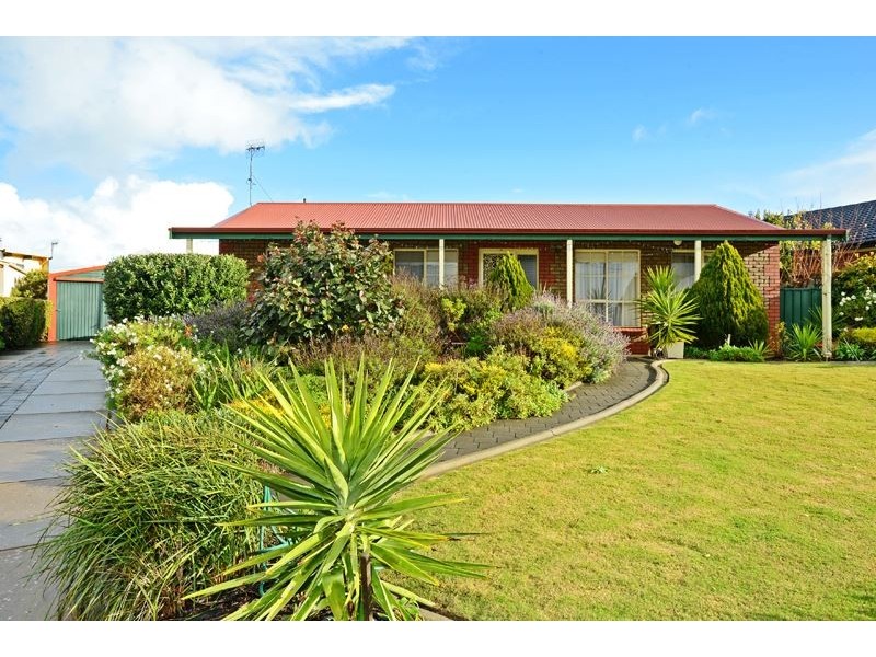 5 Castle Avenue, Goolwa Beach SA 5214
