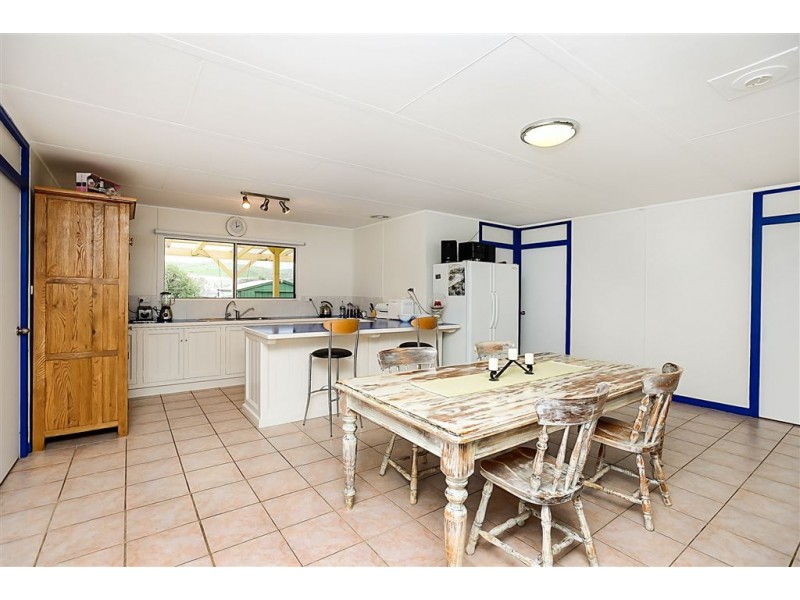 203 Port Elliot Road, Hayborough SA 5211