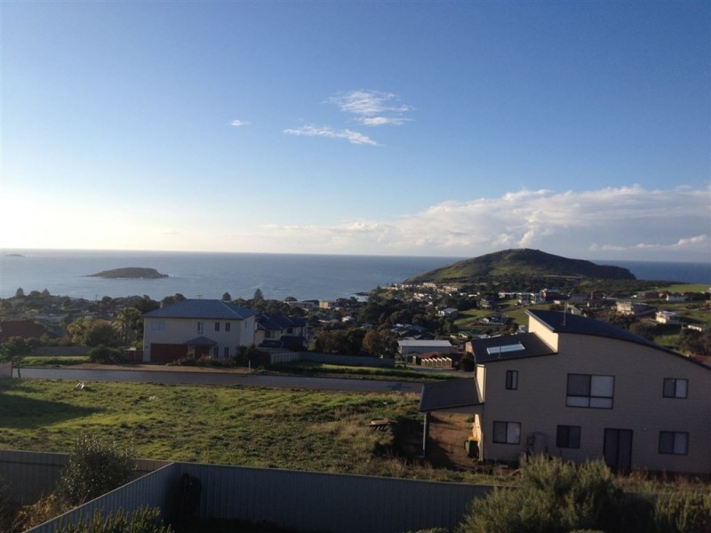 7 Mayflower Court, Encounter Bay SA 5211