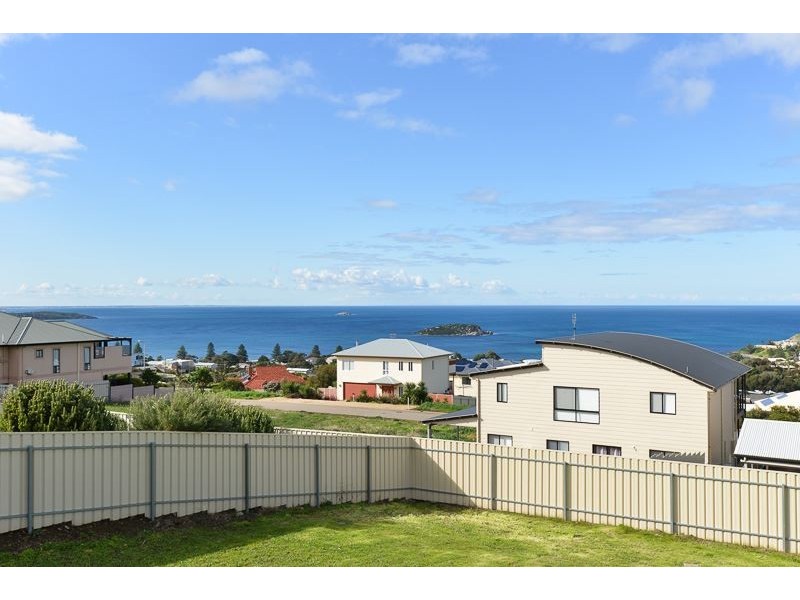 7 Mayflower Court, Encounter Bay SA 5211