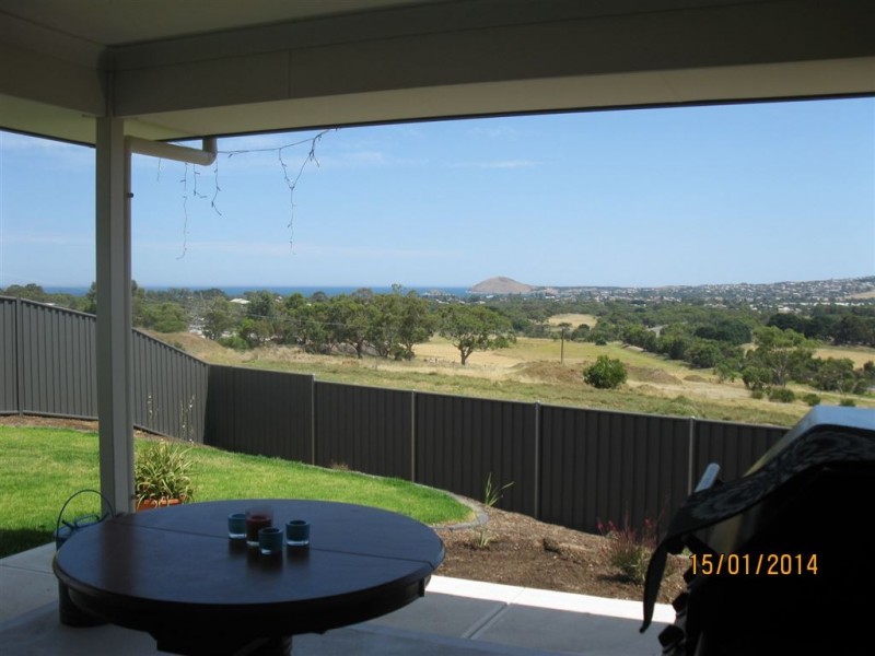 53 Greenhills Road, Victor Harbor SA 5211