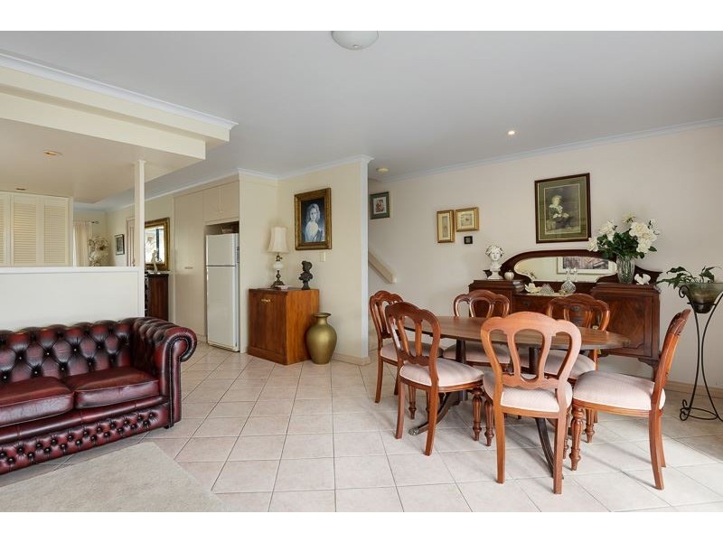 2 Islander Drive, Encounter Bay SA 5211