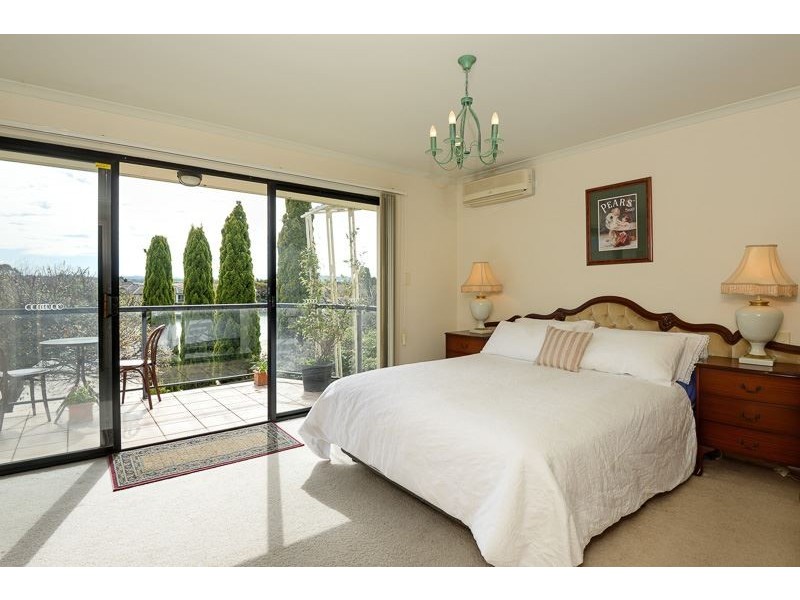 2 Islander Drive, Encounter Bay SA 5211