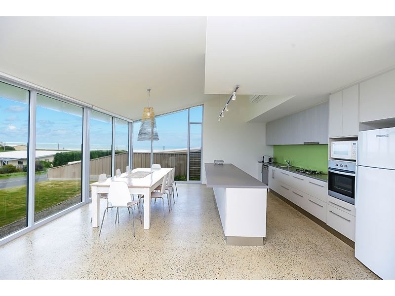 1A Hero Avenue, Middleton SA 5213