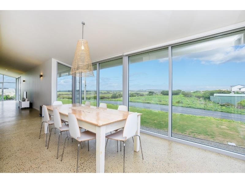 1A Hero Avenue, Middleton SA 5213