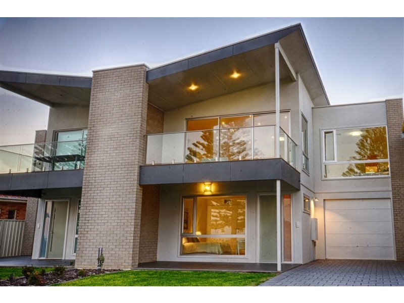 4 Franklin Parade, Victor Harbor SA 5211