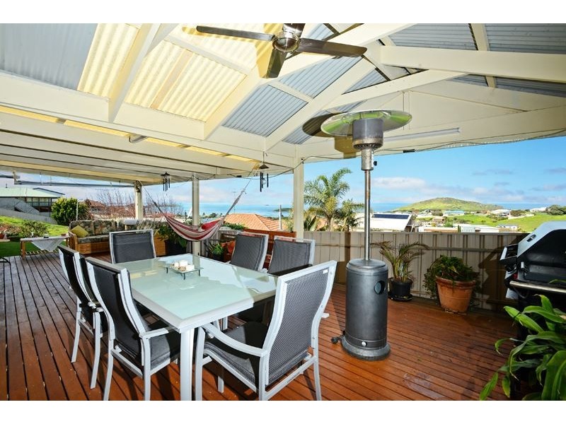 3 Orca Place, Encounter Bay SA 5211