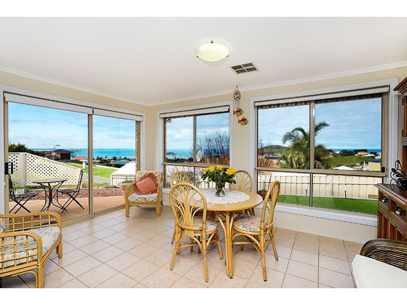 3 Orca Place, Encounter Bay SA 5211