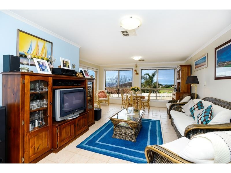 3 Orca Place, Encounter Bay SA 5211