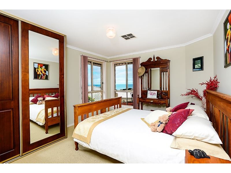 3 Orca Place, Encounter Bay SA 5211