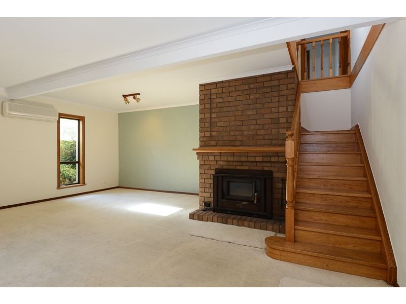 2 Dorset Avenue, Victor Harbor SA 5211