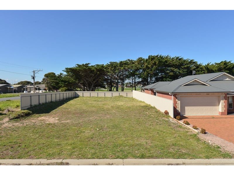 18 Classic Court, Port Elliot SA 5212