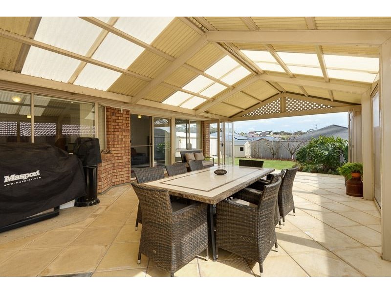 37 Agnes Gillespie Drive, Hayborough SA 5211