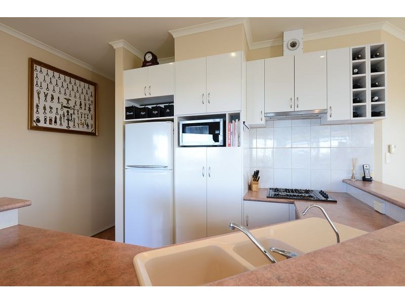 4 Miller Court, Encounter Bay SA 5211