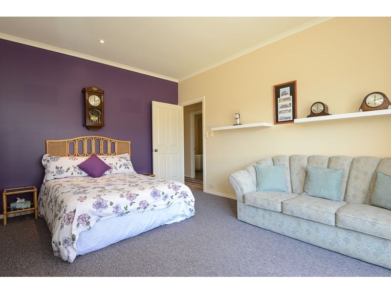 4 Miller Court, Encounter Bay SA 5211