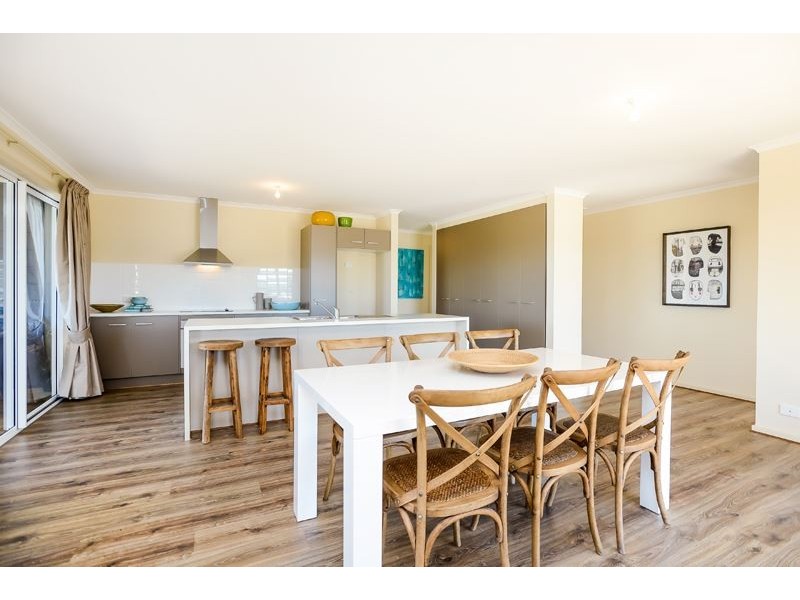 11 Watson Crescent, Port Elliot SA 5212