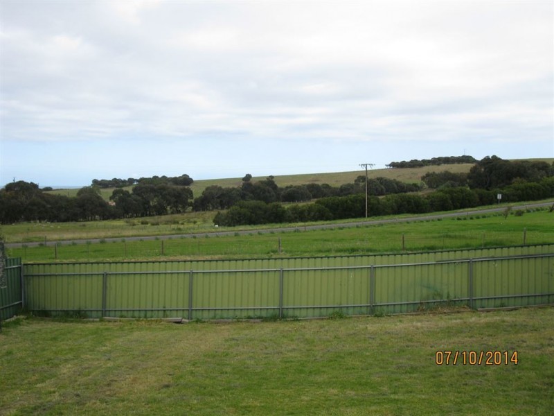 3 Blue Whale Court, Encounter Bay SA 5211