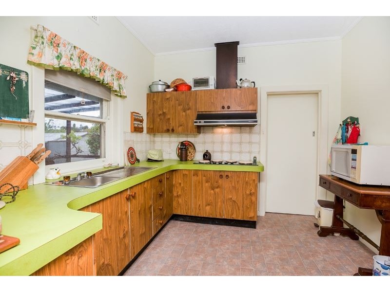 10 Field Avenue, Victor Harbor SA 5211