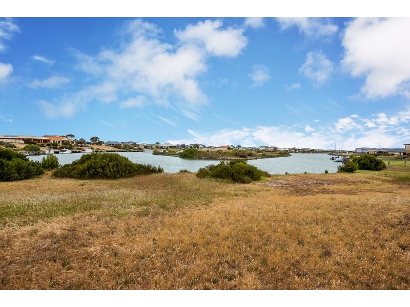 19 Wentworth Parade, Hindmarsh Island SA 5214