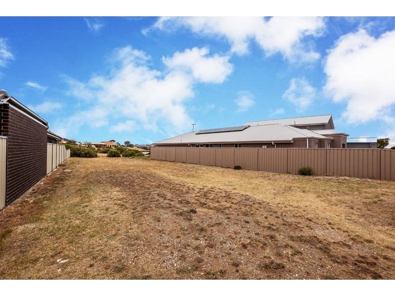 19 Wentworth Parade, Hindmarsh Island SA 5214