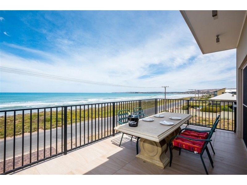 2/106 Surfers Parade, Middleton SA 5213