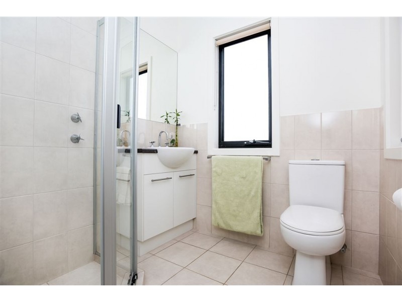 2/106 Surfers Parade, Middleton SA 5213