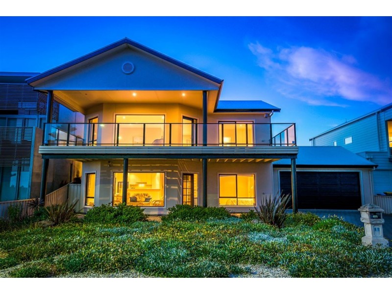 17 Franklin Parade, Encounter Bay SA 5211