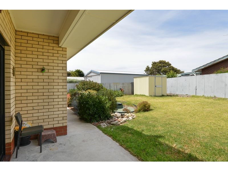 16 Heinicke Ave, Goolwa South SA 5214
