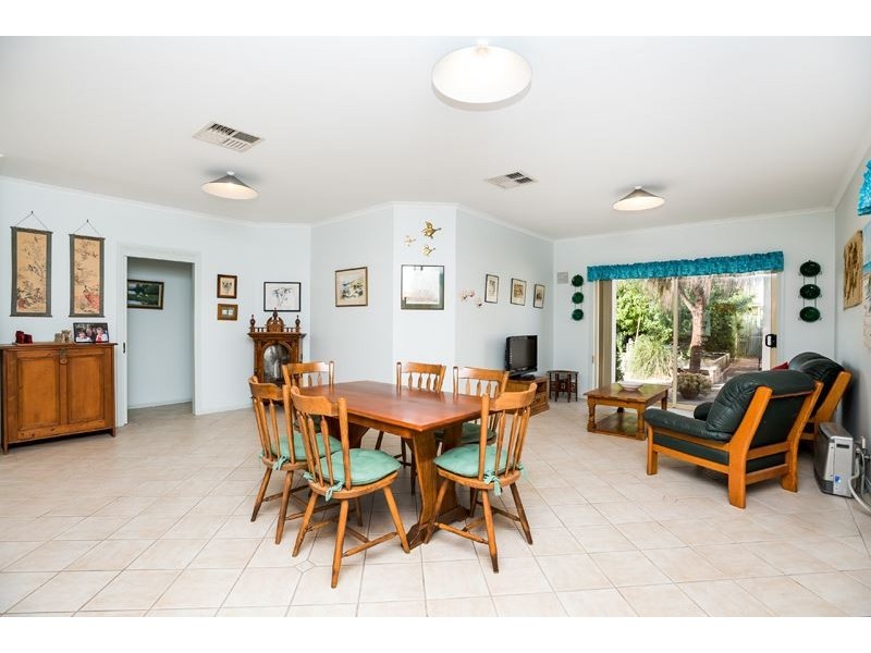 40 Heggaton Road, Goolwa Beach SA 5214