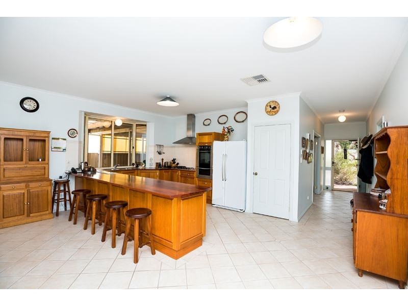 40 Heggaton Road, Goolwa Beach SA 5214