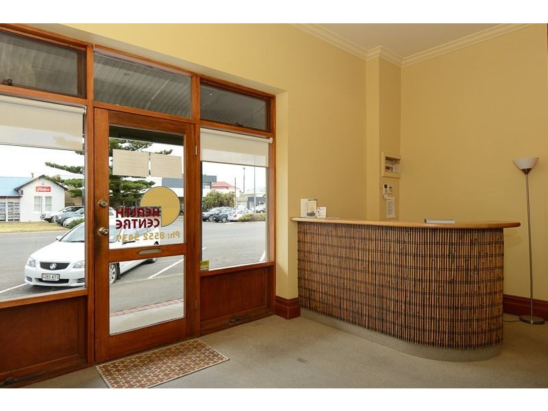 14 Victoria Street, Victor Harbor SA 5211