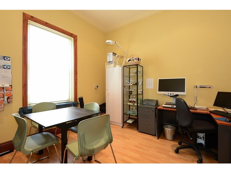 14 Victoria Street, Victor Harbor SA 5211