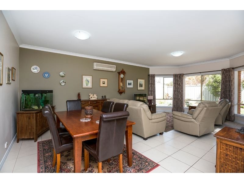 13 Strathmont Drive, Strathalbyn SA 5255