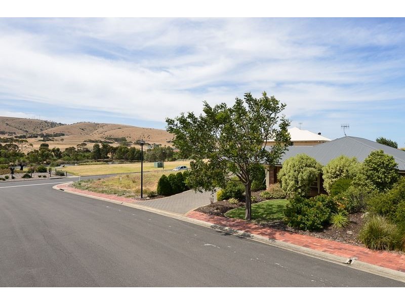 48 Agnes Gillespie Drive, Hayborough SA 5211
