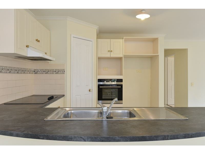 54 Matthew Flinders Drive, Encounter Bay SA 5211