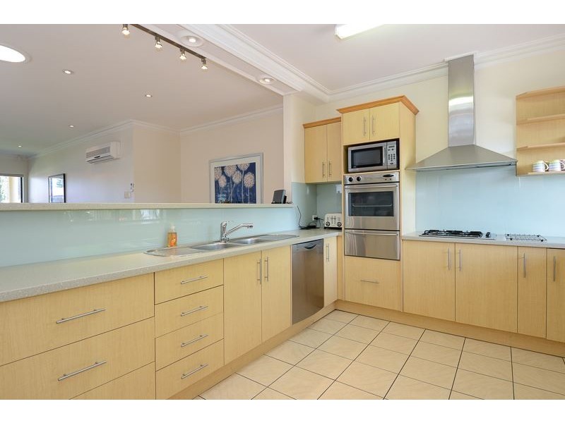 31 Victoria Street, Victor Harbor SA 5211