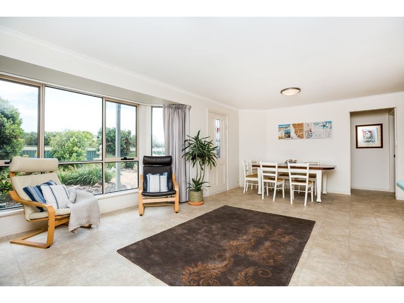 42 Newell Avenue, Middleton SA 5213