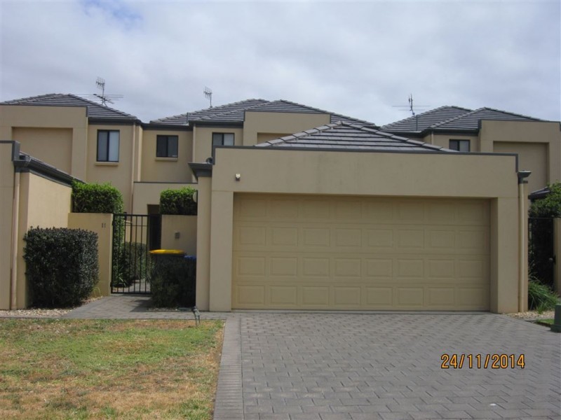 11 Vesta Drive, Hindmarsh Island SA 5214