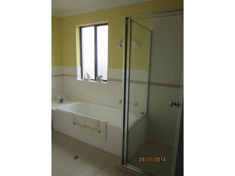 11 Vesta Drive, Hindmarsh Island SA 5214