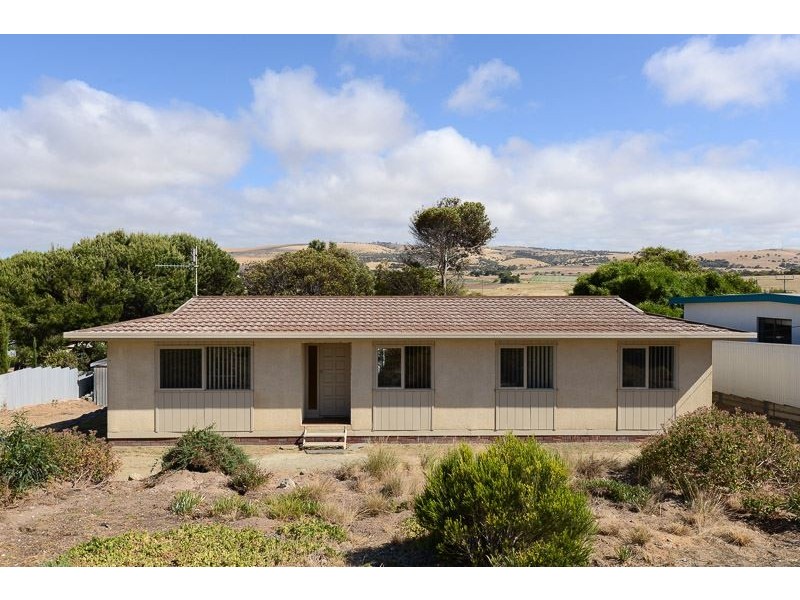 4 Barton Street, Port Elliot SA 5212